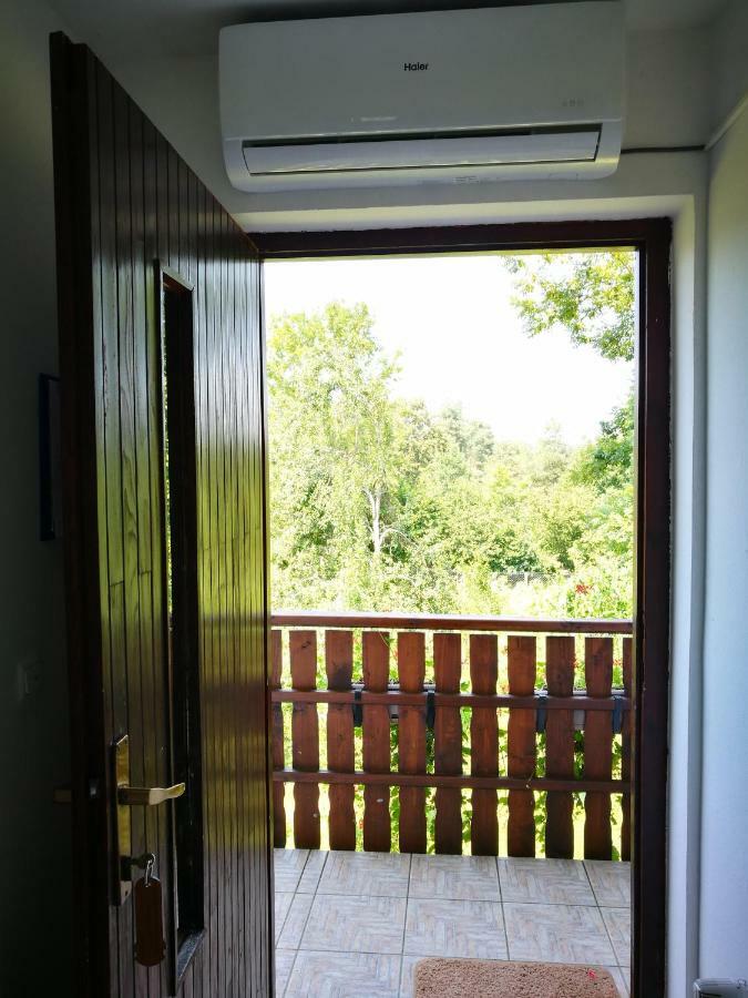 Apartment Manda Rakovica Eksteriør billede